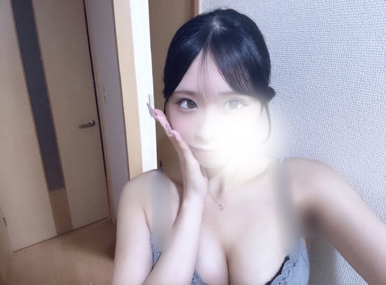 如月 りりの画像